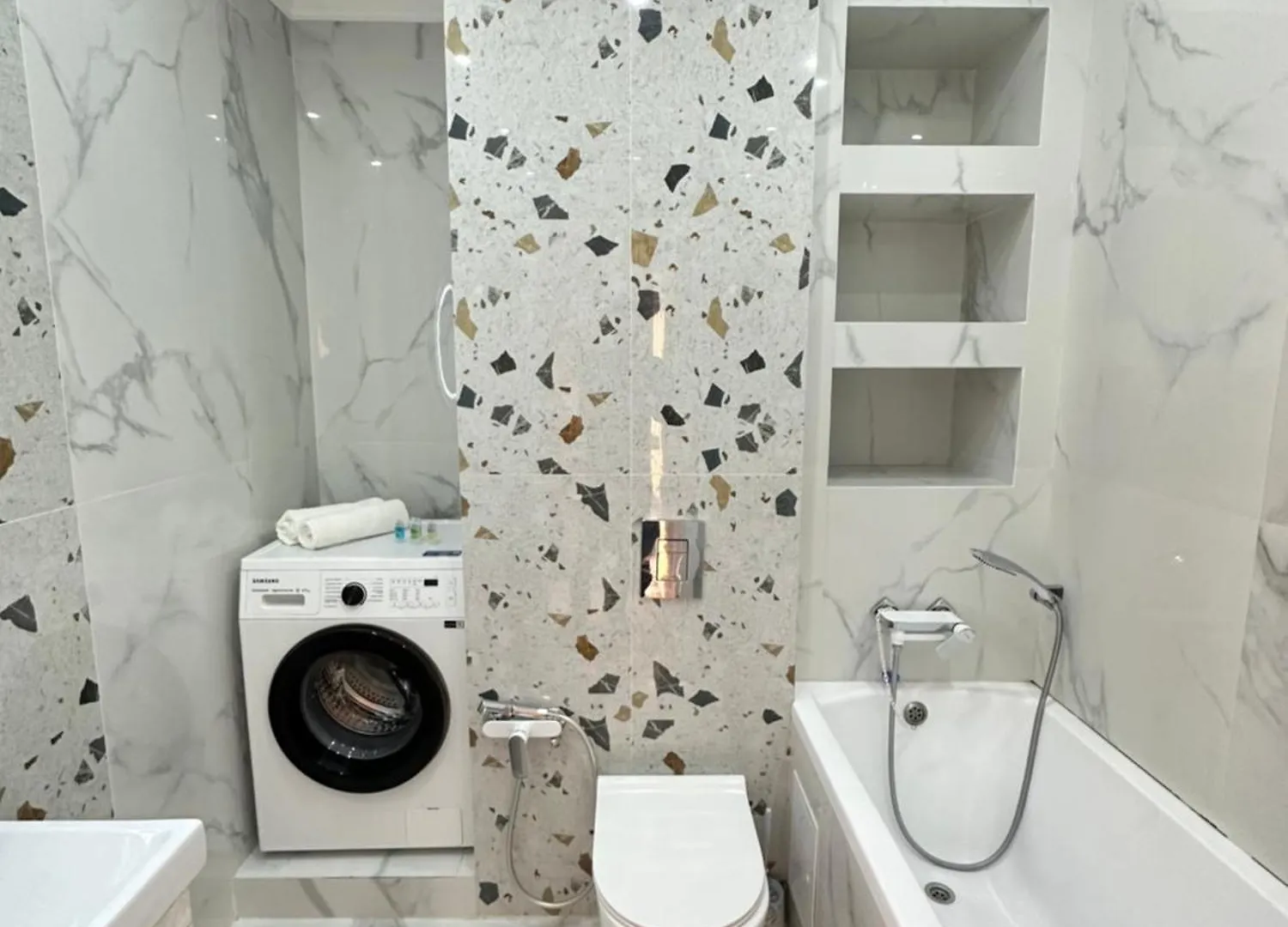 Apartment Ferienwohnung Жк Ala Park Almaty